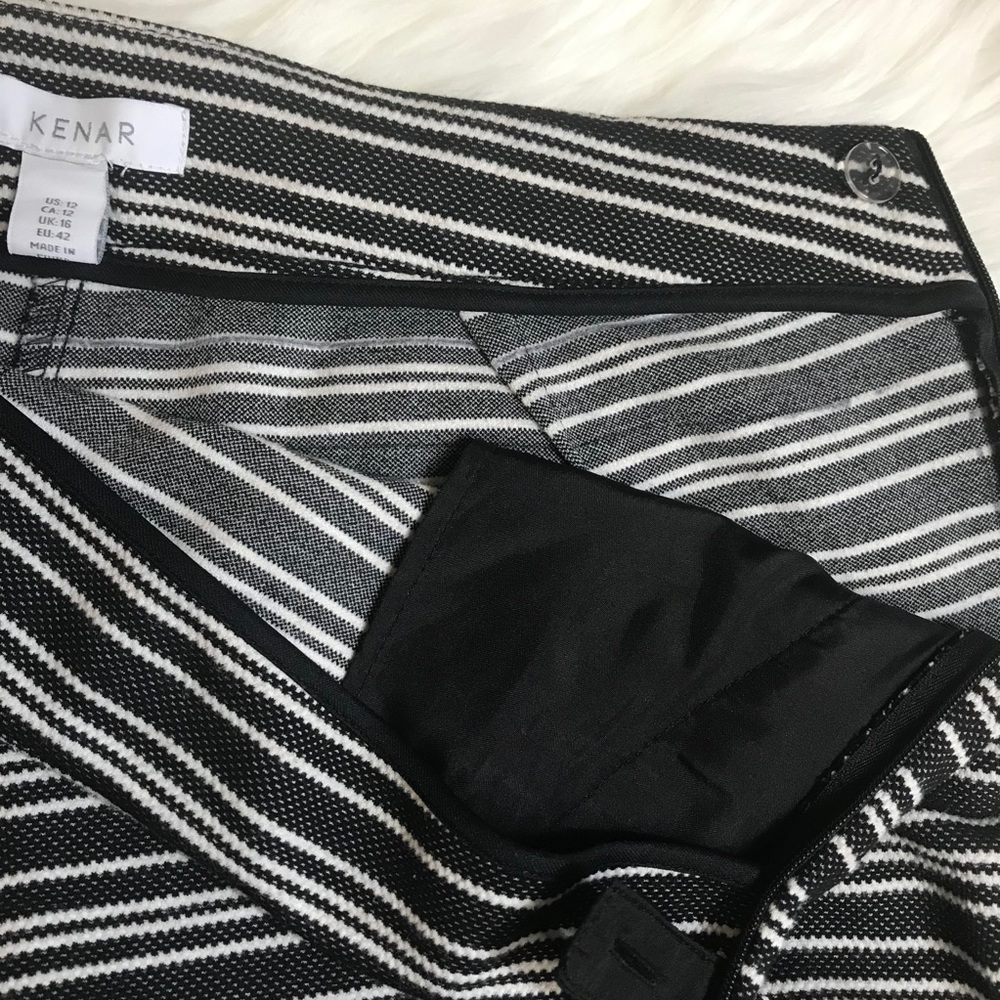 KENAR Stripped Shorts. - Picture 3 of 3